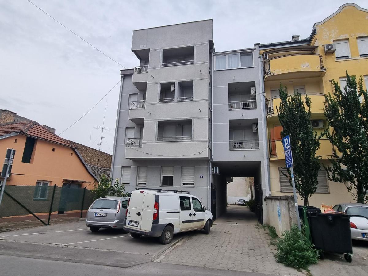 Likehome Life - Novi Sad Stevana Sremca Kültér fotó
